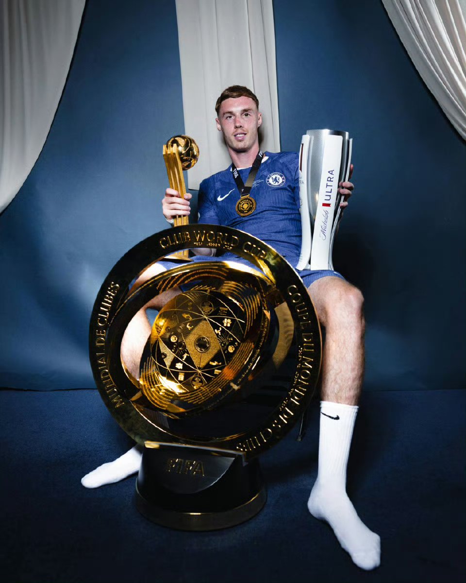 包含赛前体能课后，本菲卡手感冰凉备战葡超，管理层满意，年轻球员得到机会的词条-AYX SPORTS